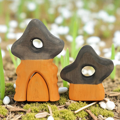 Handcrafted Open-Ended Wooden Toy Holiday Set – 2-Piece Halloween Spooky Houses
