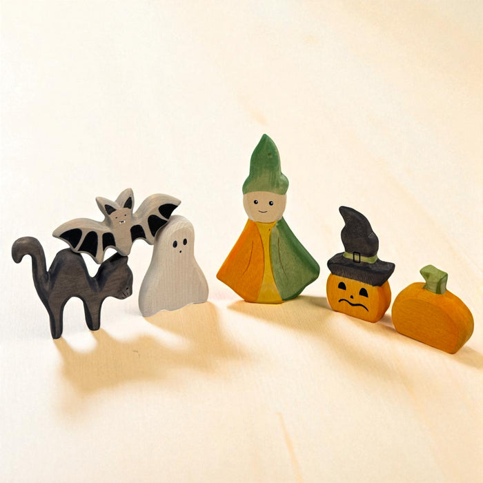 Handcrafted Open Ended Wooden Toy Holiday Set - 6 Pieces Sprite & Halloween Friends Set