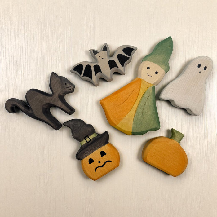 Handcrafted Open Ended Wooden Toy Holiday Set - 6 Pieces Sprite & Halloween Friends Set